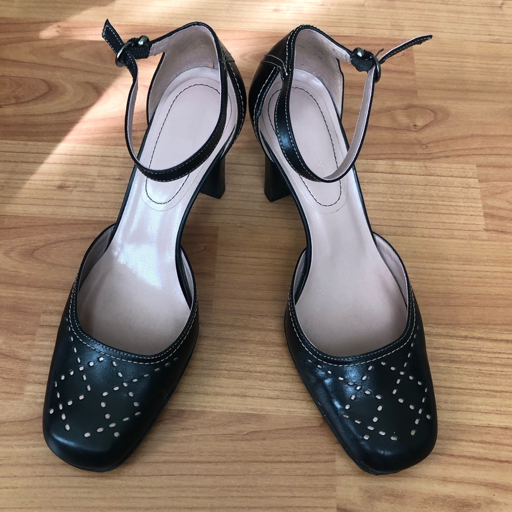 Nine West Heels, size 7